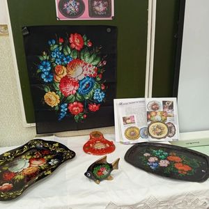 18 марта — День жостовской росписи