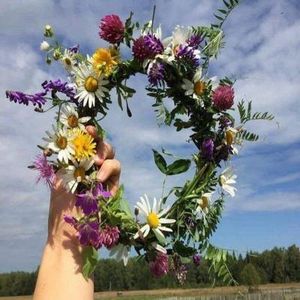 04.07 «Цветочный венец красоты»(12+). Начало в 16:00. Цена: 100р.