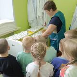 Экскурсия в прачечную, средняя группа А.