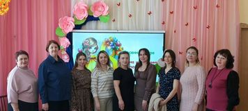 общее фото. Родители средней группы Б