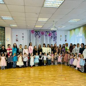 Утренник в "Цветиках-семицветиках"