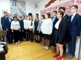 Лицеисты в зале боевой славы Великой Отечественной войны