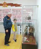 Жители Сарова, дедушка и внук