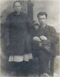 Клоков В. с семьёй