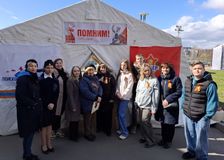 У поисковой палатки