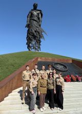 У Ржевского мемориала Советскому солдату