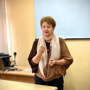 Творческая встреча учащихся 8В класса с карельской писательницей Надеждой Васильевой