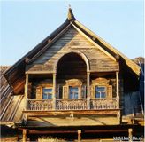 Из этой светелки летели радиограммы Марии Деллер