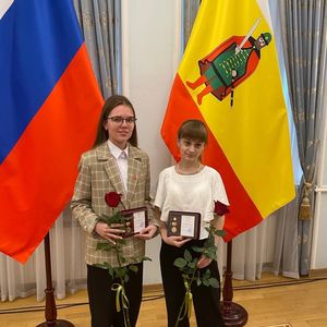 Состоялось торжественное награждение знаком Губернатора Рязанской области "Школьному активисту"