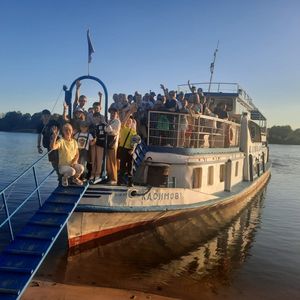 Благотворительная прогулка на катере