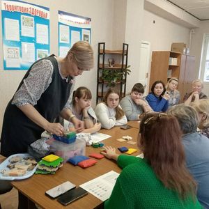 В МБУ ДО "Доверие" прошел семинар - практикум для педагогов  "Ребенок с расстройством аутистического спектра в детском саду"