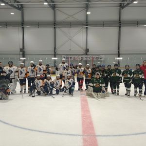 Школьная хоккейная лига продолжается!