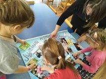 Готовим праздничную газету для поздравления пап