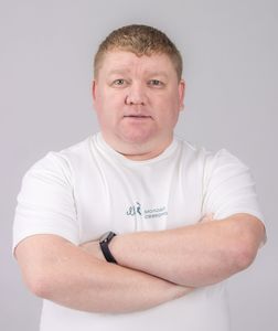 Председатель Карельской региональной общественной молодежной организации «Республиканская Объединенная Лига КВН», Директор Карельского Филиала Всероссийской Юниор-Лиги КВН