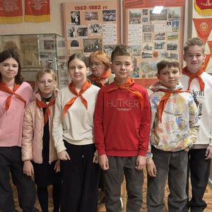 🏛️ «МУЗЕЙНЫЙ МАРАФОН»: ПУТЕШЕСТВИЕ ПО СЛЕДАМ ИСТОРИИ С 6 «Б»