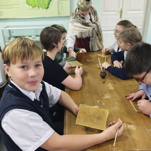 ПУТЕШЕСТВИЕ В СТАРИННУЮ ШКОЛУ!