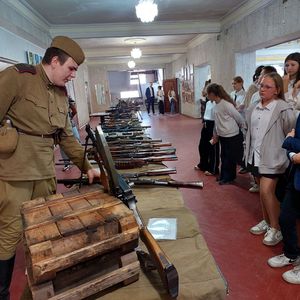 ОРУЖЕЙНИКИ ЗЕМЛИ ВЛАДИМИРСКОЙ