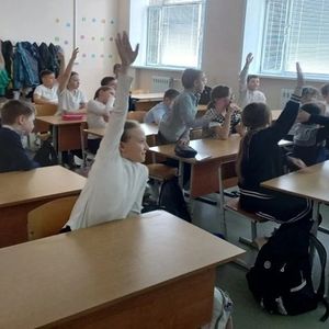 ПОД РУКОВОДСТВОМ ПЕДАГОГА-ОРГАНИЗАТОРА ОБЗР