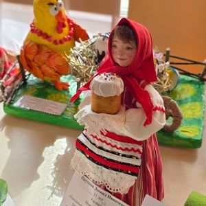 В дни праздника Светлой Пасхи в Доме детского творчества проходит выставка работ в рамках муниципального конкурса «Пасхальный сувенир».