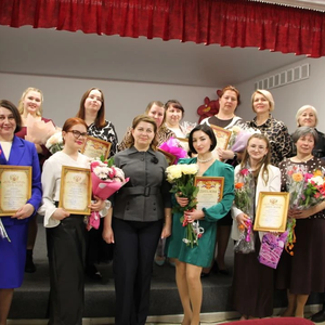 11 марта на базе Центра детского и семейного чтения прошло торжественное мероприятие, посвященное чествованию педагогических работников.