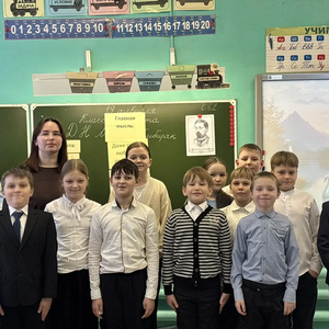 19 февраля в состязаниях муниципального конкурса «Педагог года» участвовали воспитатель МБДОУ «Детский сад №11» Костина Анастасия Александровна и учитель начальных классов МБОУ «Красномайская СОШ имени С.Ф.Ушакова» Потапова Елизавета Александровна.