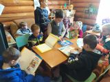 В читальном зале