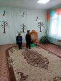 Прогоняет Лису