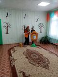 Лиса попросилась жить у Зайца