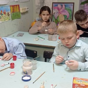 Выставка детских работ «Всем мамам»