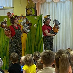 Театр  "Ад Либерум" в гостях в детей
