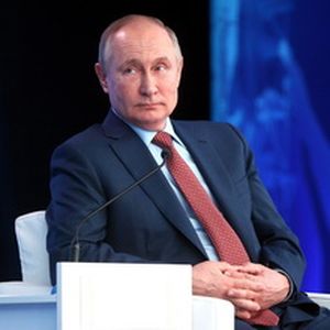 Владимир Путин предложил вернуть традиционную модель подготовки специалистов