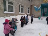 Болельщики поддерживают свои команды