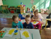 Рисование "Кувшинчик"