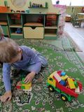 Игровая деятельность детей. "Строим дом".