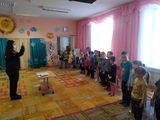 Игра "Пешеход и светофор"
