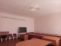 225 аудитория