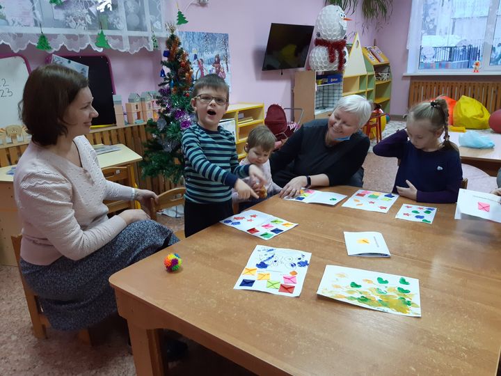 Круглый стол для родителей в доу средняя группа