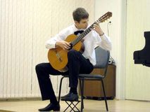 Дульнев Константин - стипендиат Главы Мытищинского района в 2010 г. (преп. Доронкина Т.П.)	