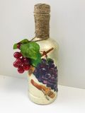 Бутылка - графин ( с виноградом)