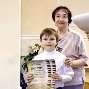 Юный пианист Тихон Самотаев стал победителем VI Всероссийского конкурса современной фортепианной музыки им. С.М. Слонимского