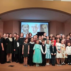 В ЖДШИ № 1 состоялся концерт фортепианного отдела «От Глинки до Шнитке»