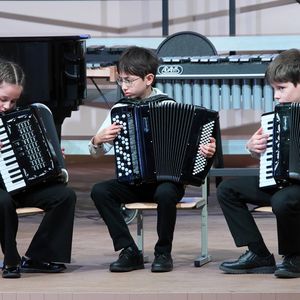 Учащиеся отдела народных инструментов ЖДШИ № 1 стали лауреатами Межзонального конкурса «Ансамблевое музицирование»