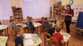 Матвиенко Инна Николаевна, рисование в группе "Пчелки"