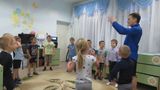 Зуев Павел Викторович проводит утреннюю гимнастику в группе "Радужка"