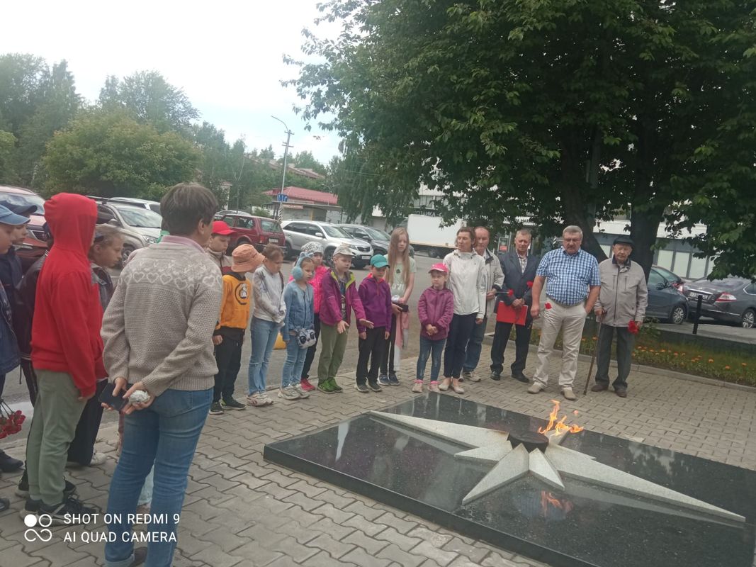 МОУ Петрозаводского городского округа «Лицей № 13». В лицее завершил свою работу  детский оздоровительный лагерь