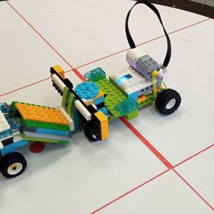"РобоСумо на Lego Wedo 2.0"