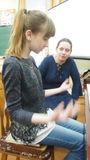 Даша Панезёрова показывает свои сочинения композитору