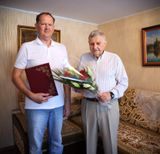 Сегодня свой день рождения отмечает Почётный гражданин нашего города – Казаков Владимир Александрович!