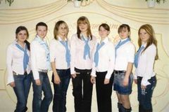 Ансамбль «Атлантида», МОУ «СОШ № 13», г. Северодвинск                       Руководитель и концертмейстер Смирнова О. П.