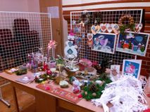 рождественская благотворительная ярмарка детских работ